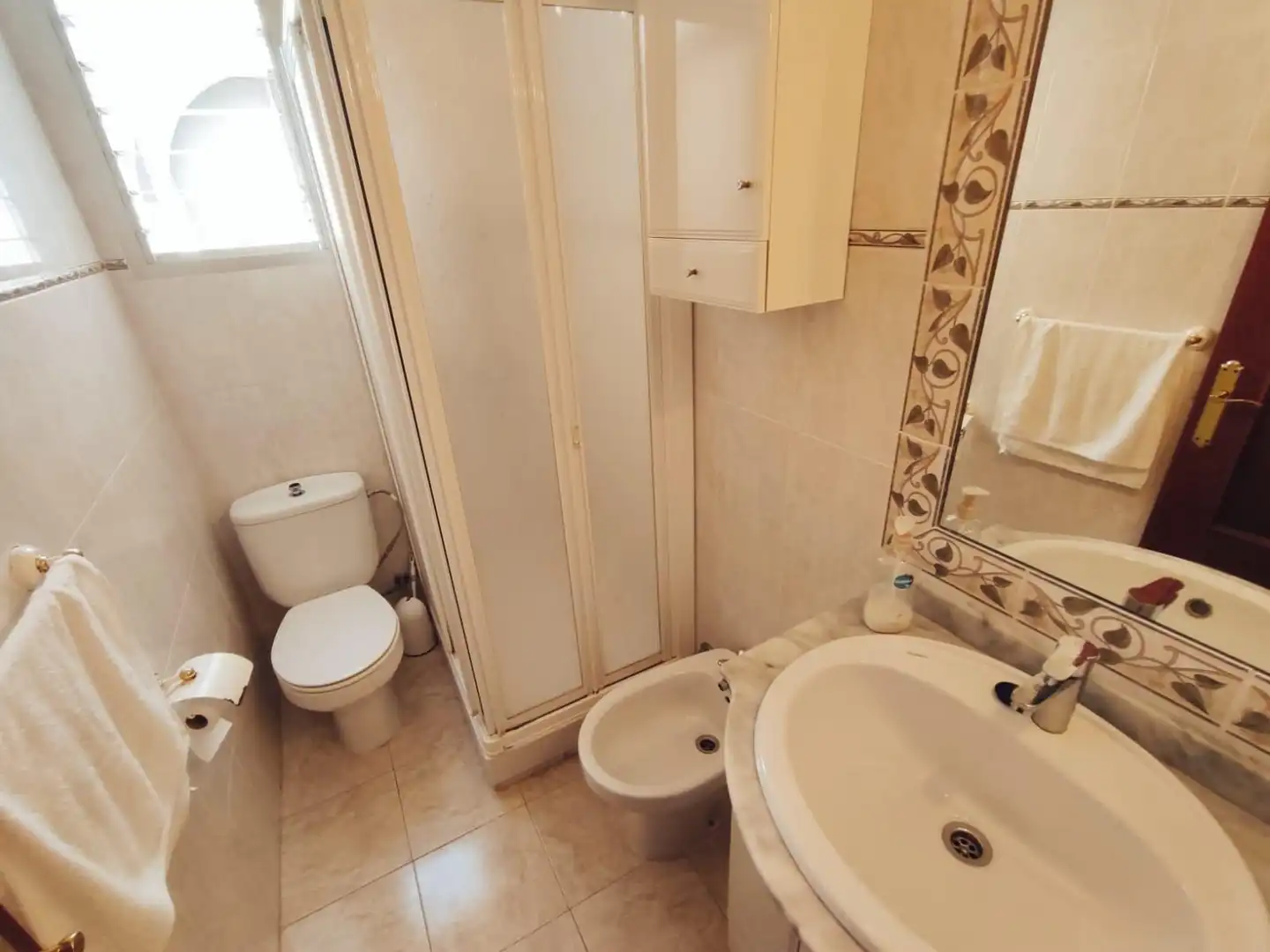 Baño de Apartamento en venta en Santa Pola con Terraza y Amueblado