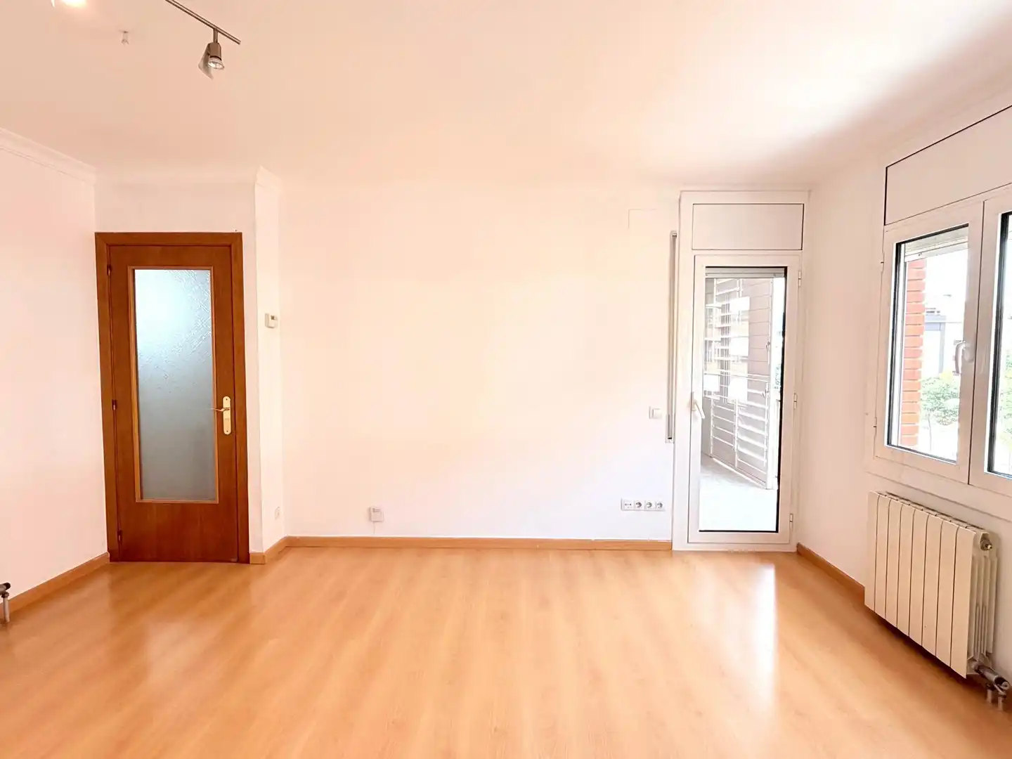 Sala d'estar de Pis en venda en Igualada amb Calefacció i Balcó