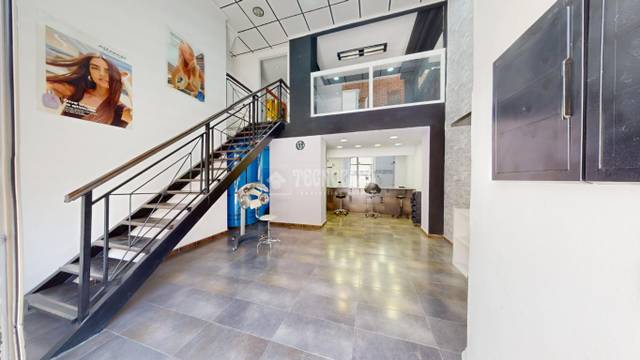 Local comercial en Venta en Malilla