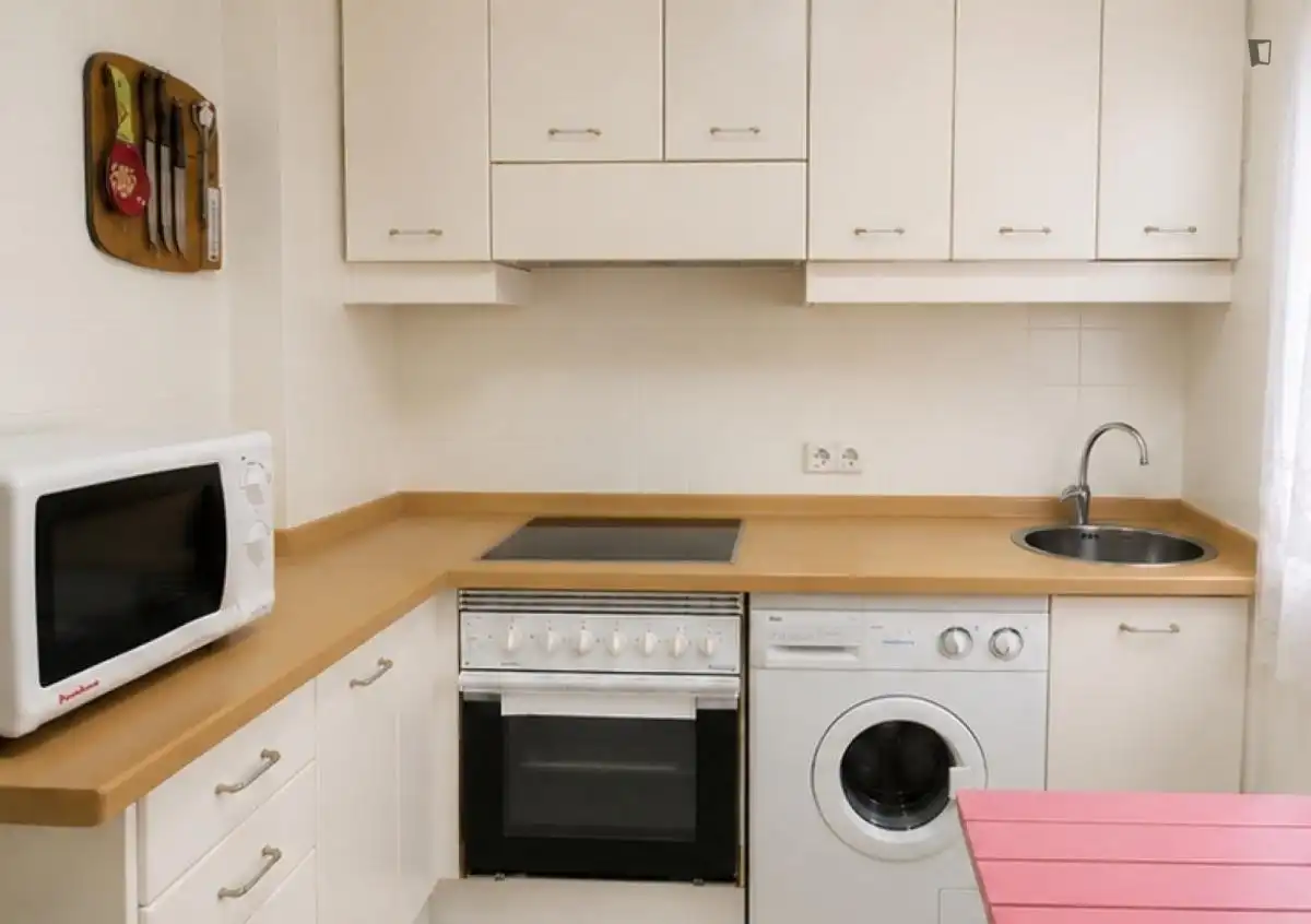 Apartamento de alquiler en Valdezarza