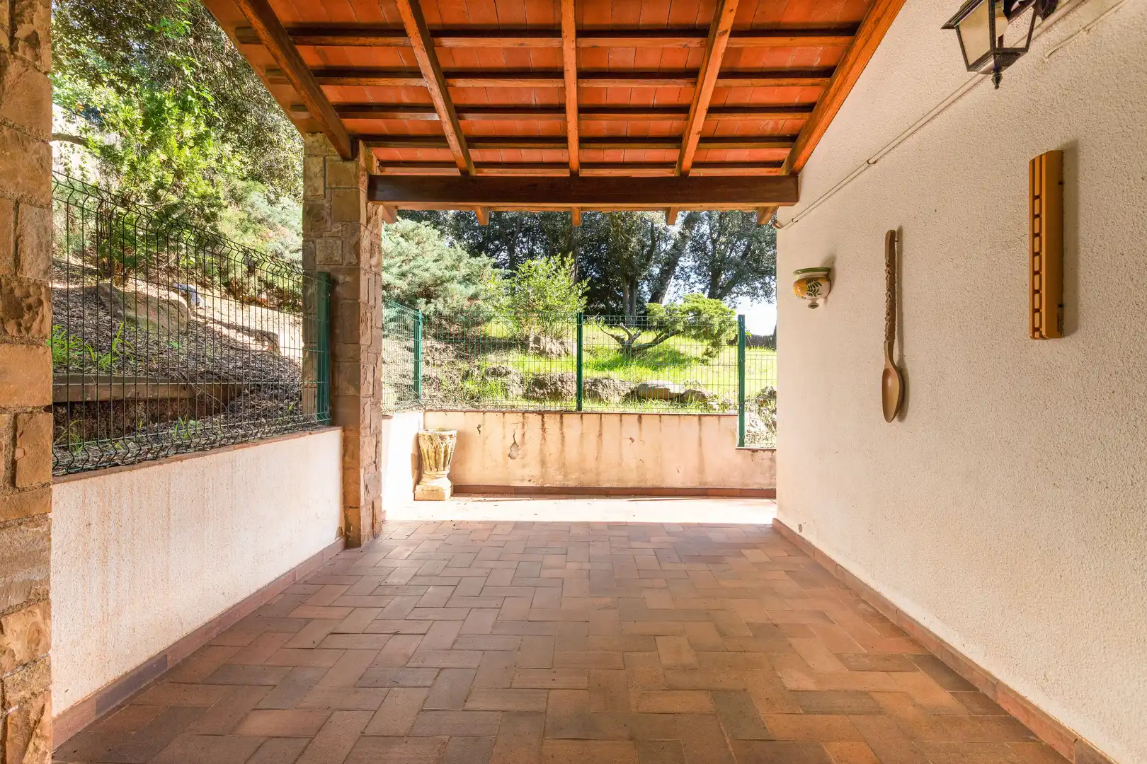 Terrassa de Casa o xalet en venda en Matadepera amb Calefacció, Jardí privat i Traster