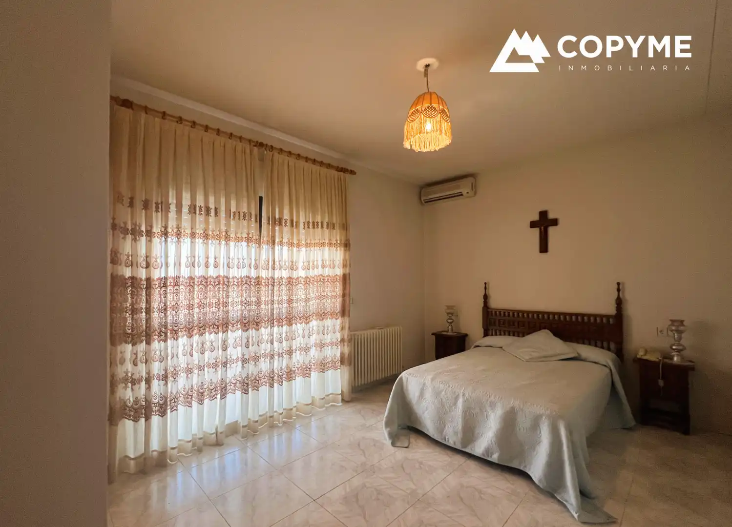 Habitación de Casa adosada en venta en Gerindote con Aire acondicionado, Jardín privado y Amueblado