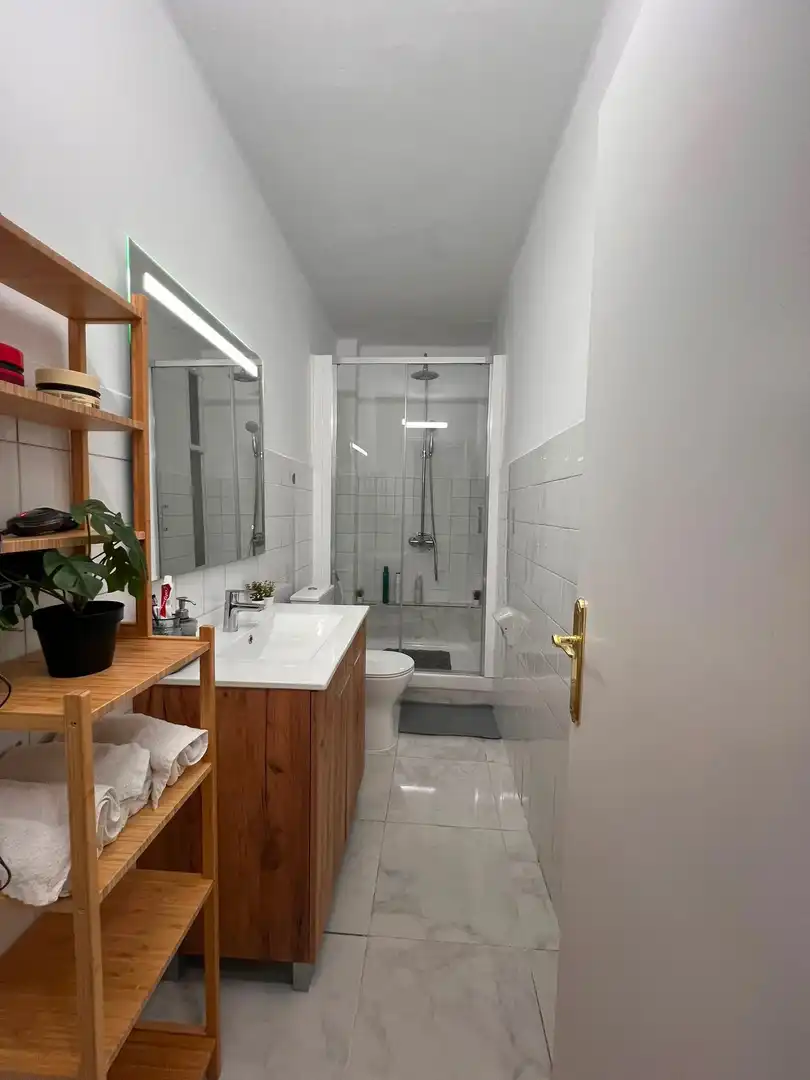 Bathroom of Flat for sale in Salt