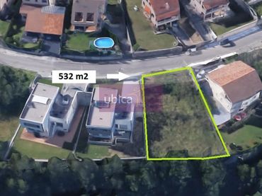 Terreno residenziale in vendita a Mos