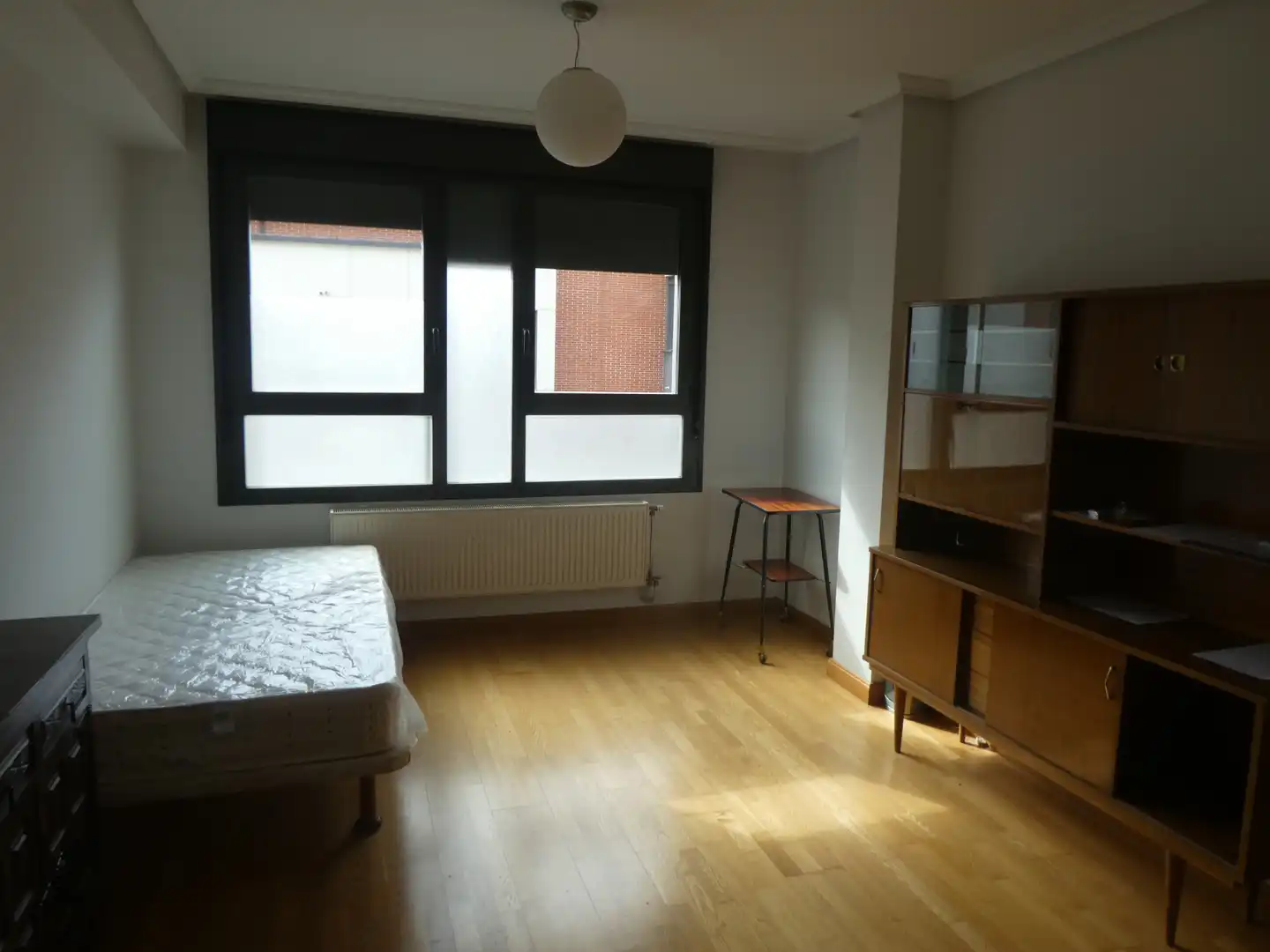 Bedroom of Apartments for sale in Burgos  with Heating, Storage room and Furnished