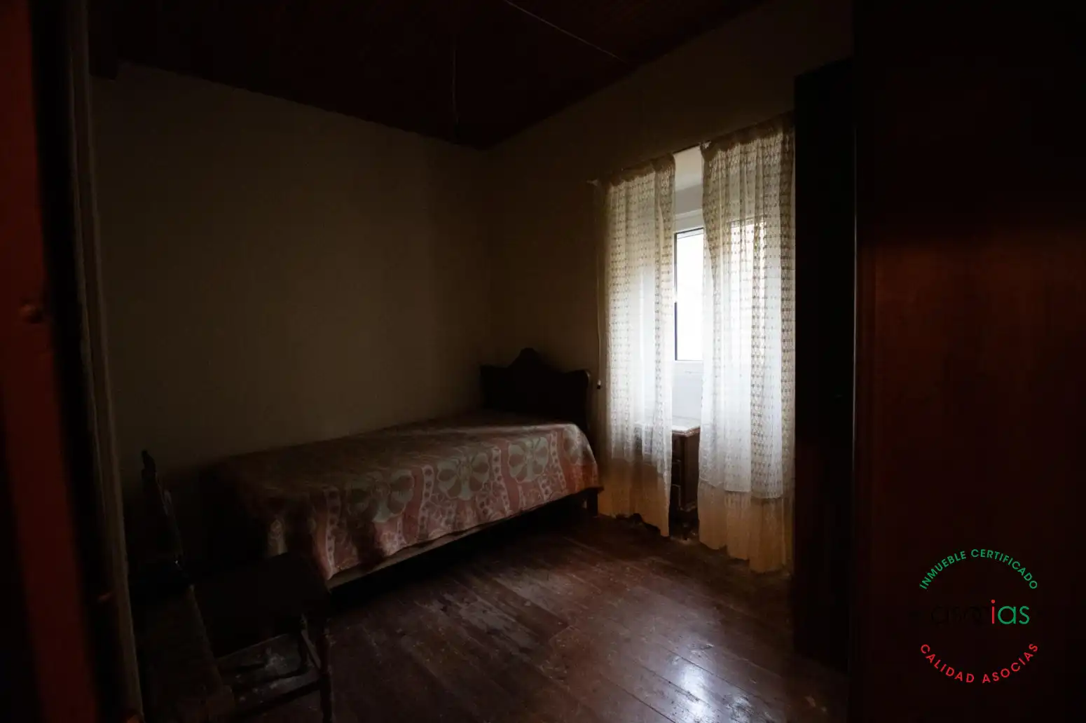 Dormitori de Casa o xalet en venda en Cabranes amb Calefacció, Jardí privat i Parquet