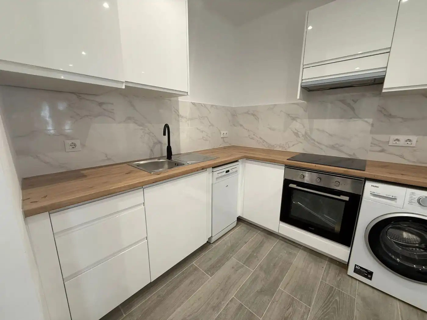 Kitchen of Apartments for sale in Empuriabrava  with Air Conditioner, Heating and Terrace