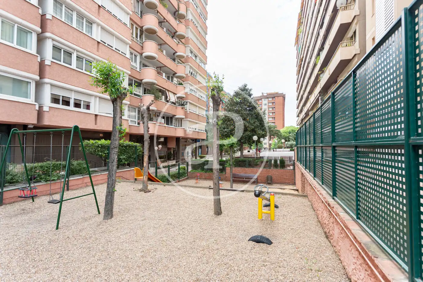 Pis en venda a Av. de Xile, La Maternitat i Sant Ramon