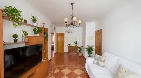 Foto 3 de Planta baixa en venda a Cl Miguel Marquez 17fuengirola (málaga), 17, Puerto Deportivo, Fuengirola