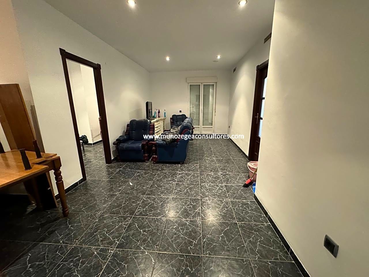 Flat for sale in Lucena  with Storage room