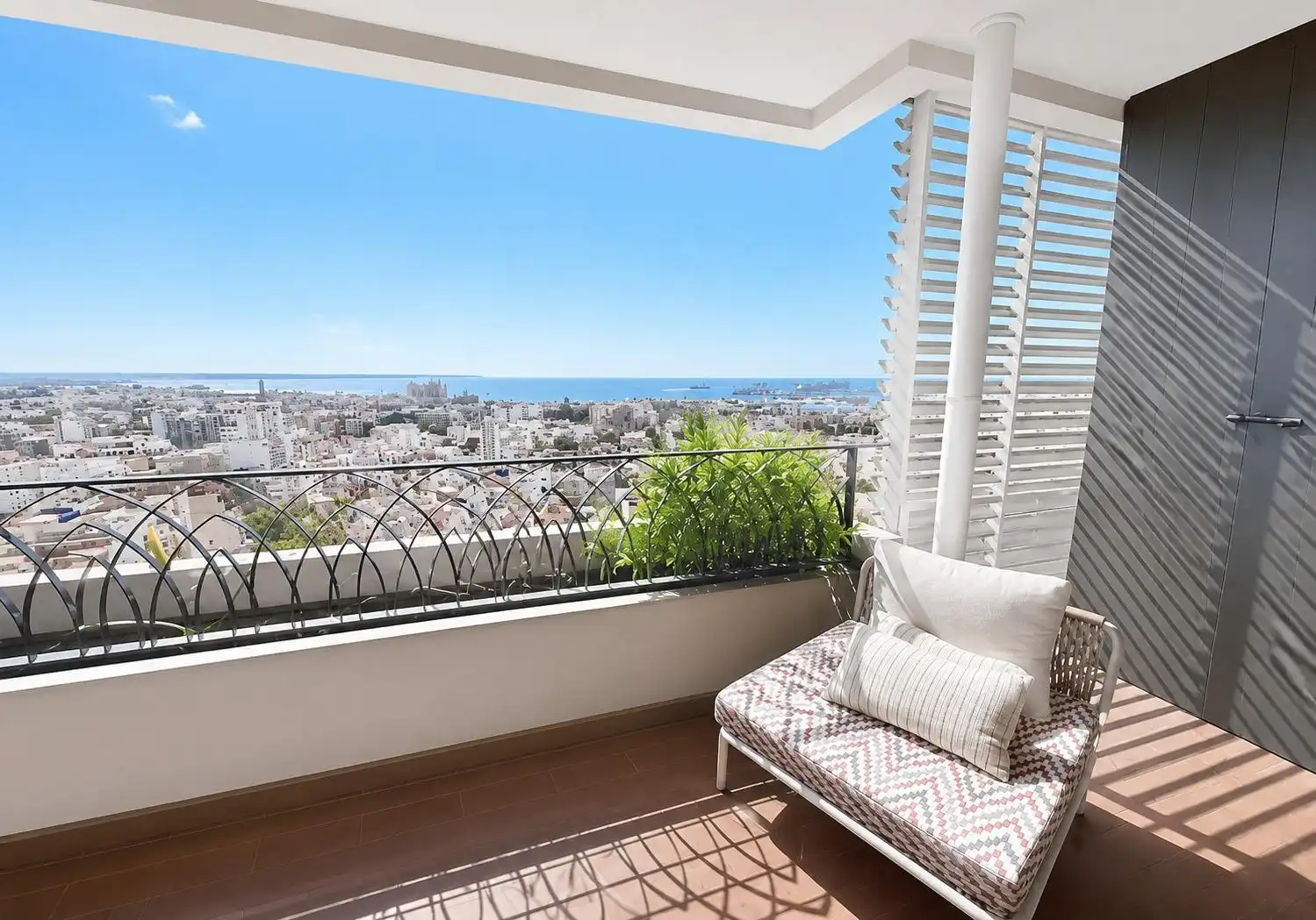 Balcony of Flat for sale in  Palma de Mallorca  with Air Conditioner, Heating and Terrace