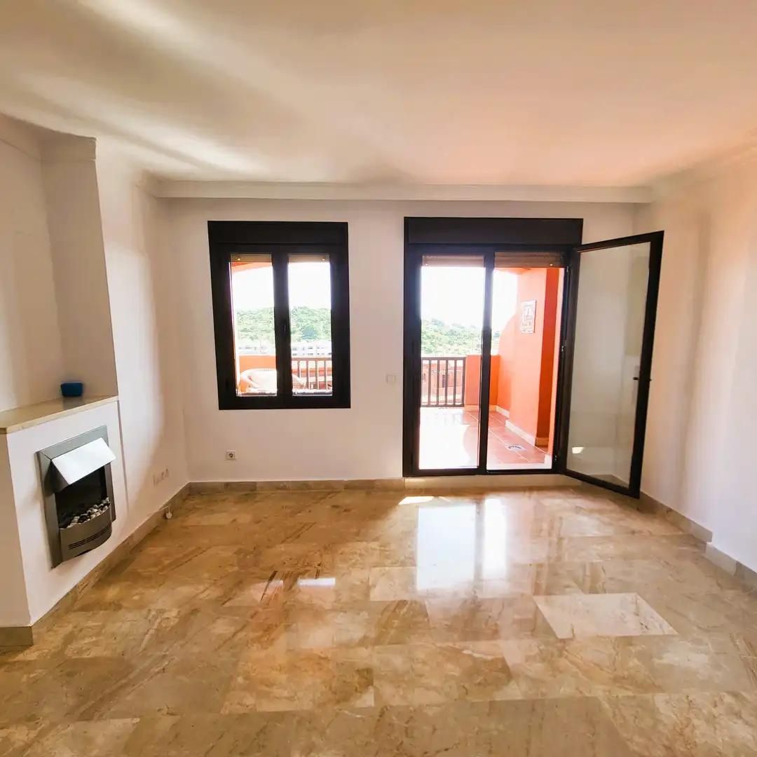 Terrassa de Àtic en venda en Estepona amb Aire condicionat, Terrassa i Traster