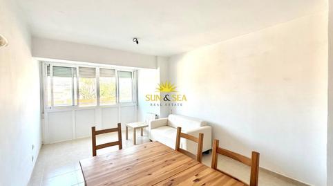 Foto 2 de Apartament de lloguer a Zona los Frutales, Alicante