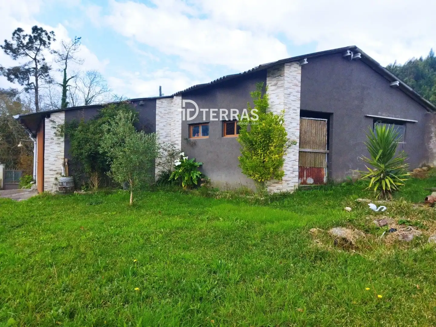 Casa o xalet en venda a O Pío - Bora, Parroquias Rurales