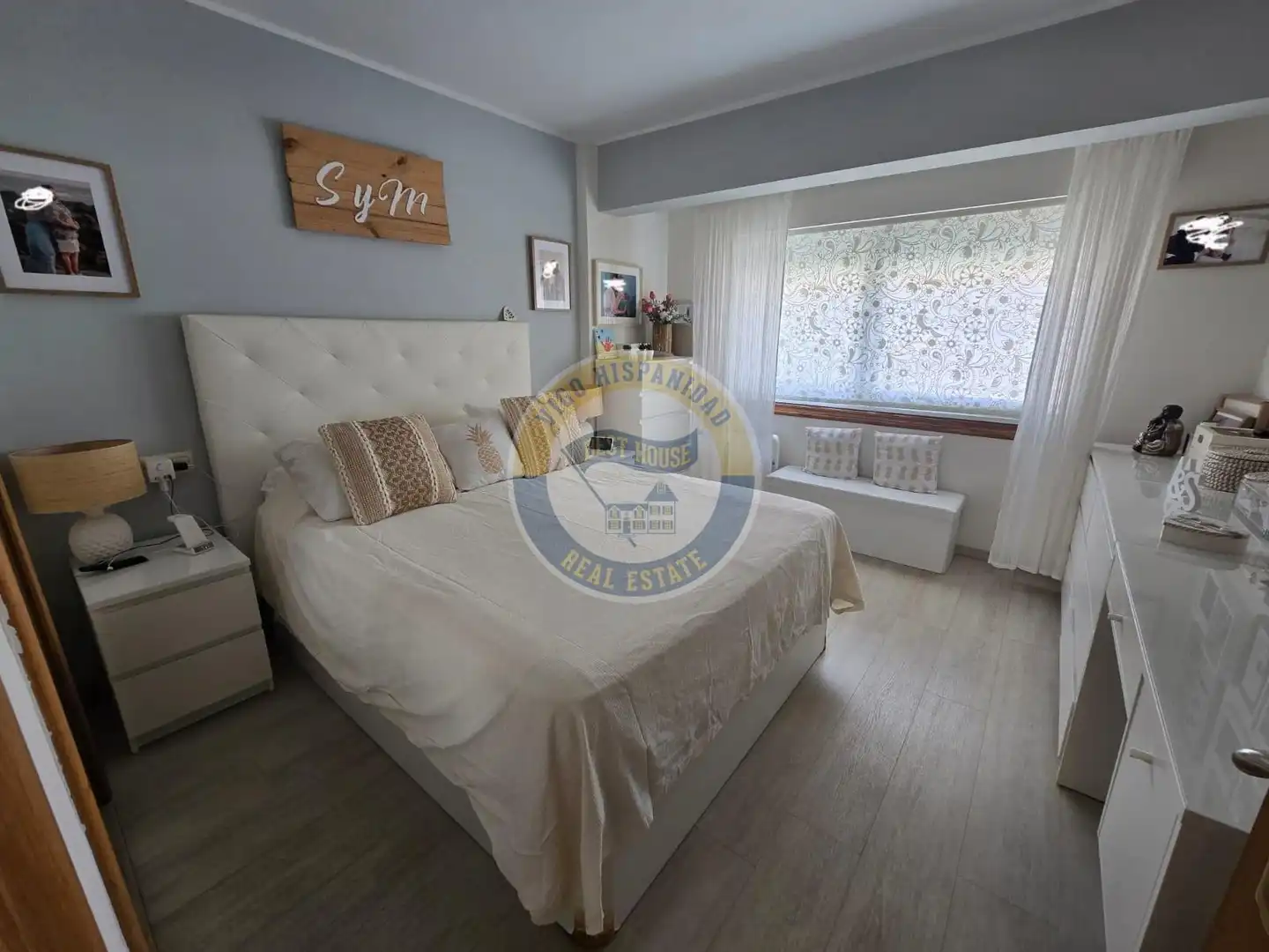 Bedroom of Flat for sale in Vigo   with Terrace and Furnished
