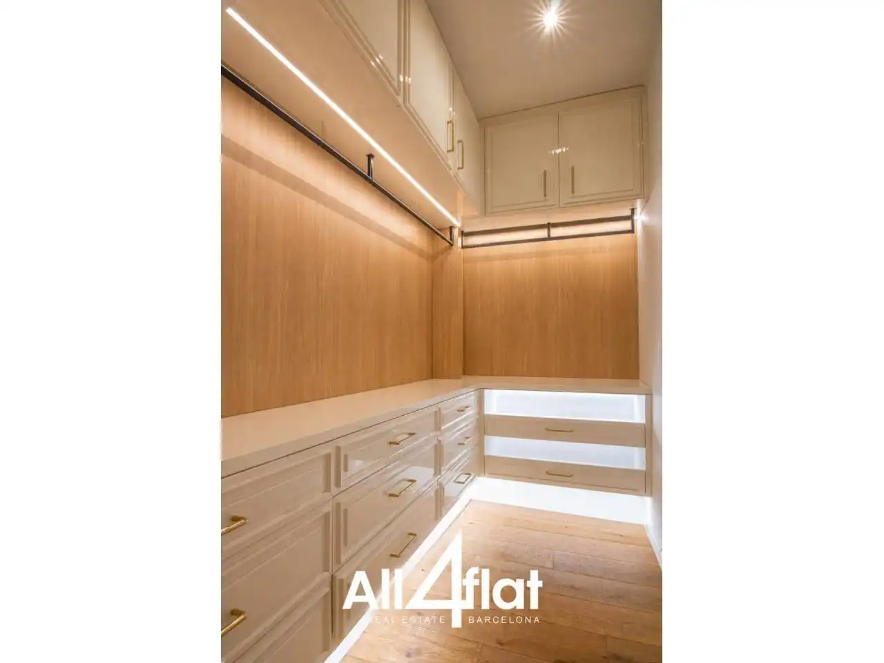 Flat with terrace for sale in Calle Notariat, imagen 40