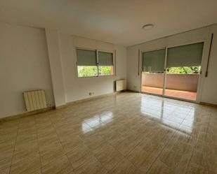 Living room of Flat to rent in Granollers  with Balcony