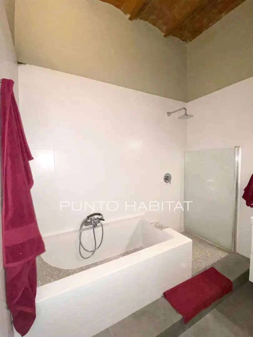 Wohnung zur Miete in Carrer Carrer Còrsega, Dreta de l'Eixample