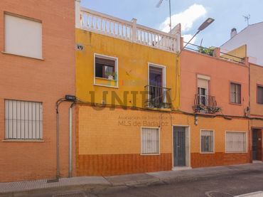 Piano terra in vendita a BAILEN