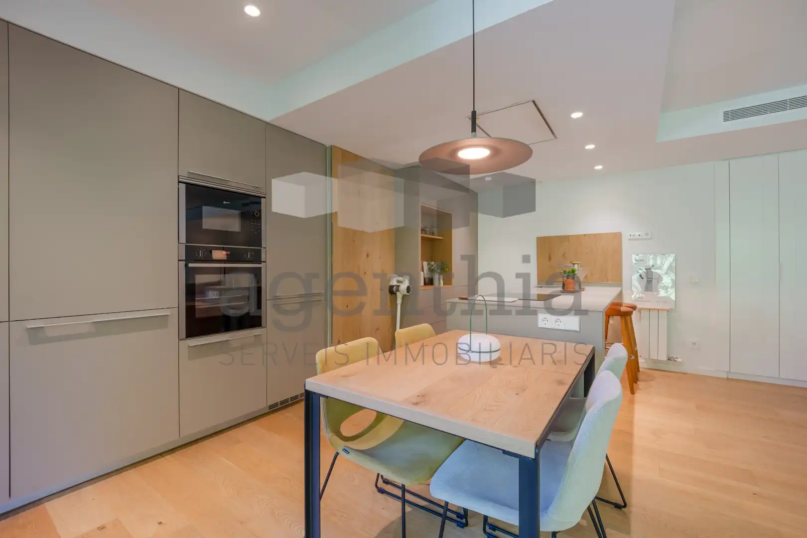 Cocina de Piso en venta en Girona con Aire acondicionado, Calefacción y Trastero