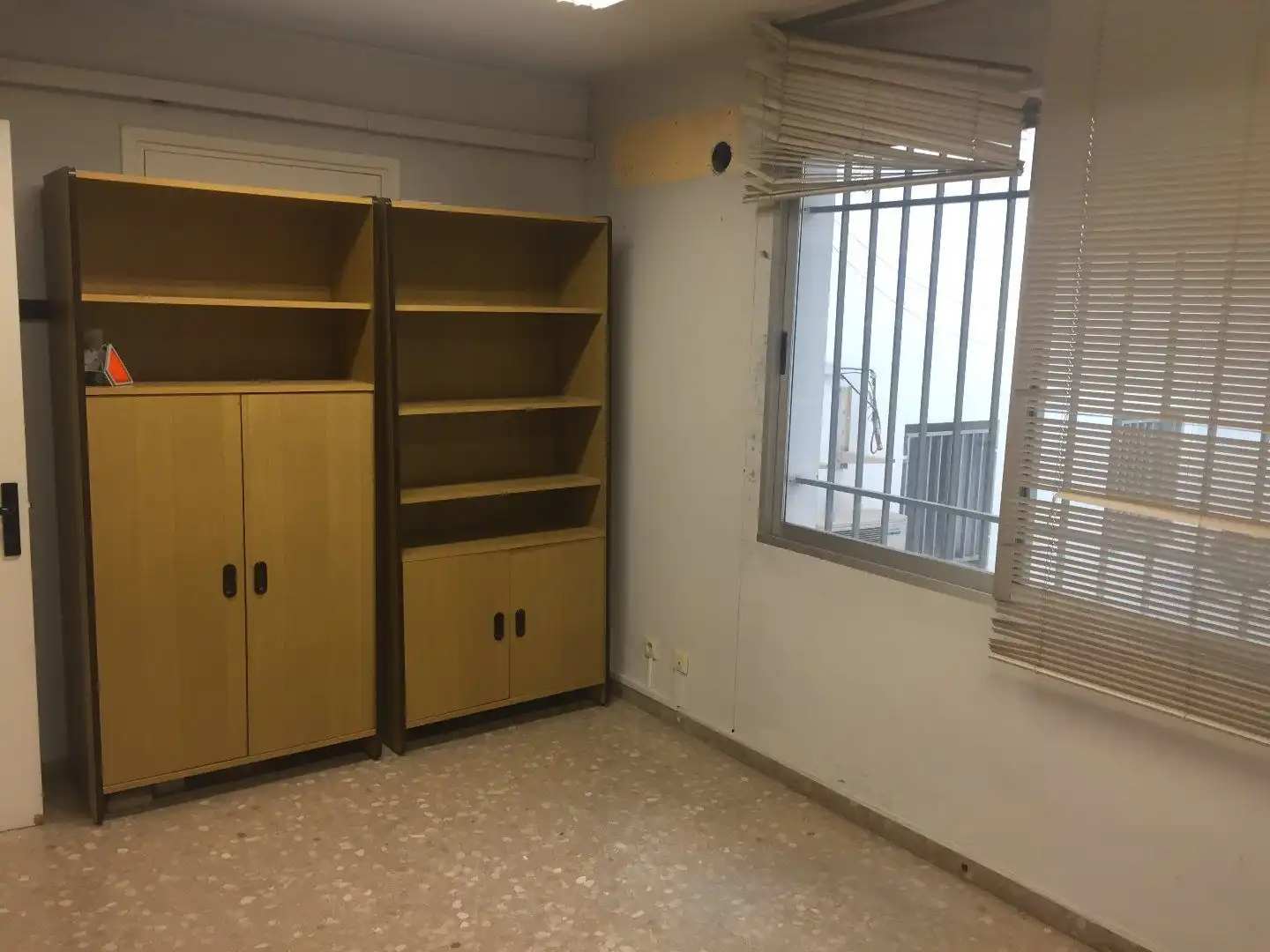 Office space with lift to rent in Carrer Cardenal Domènech 2, imagen 9