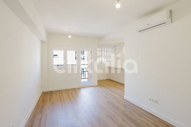 Piso en Venta en El Molinillo - Capuchinos