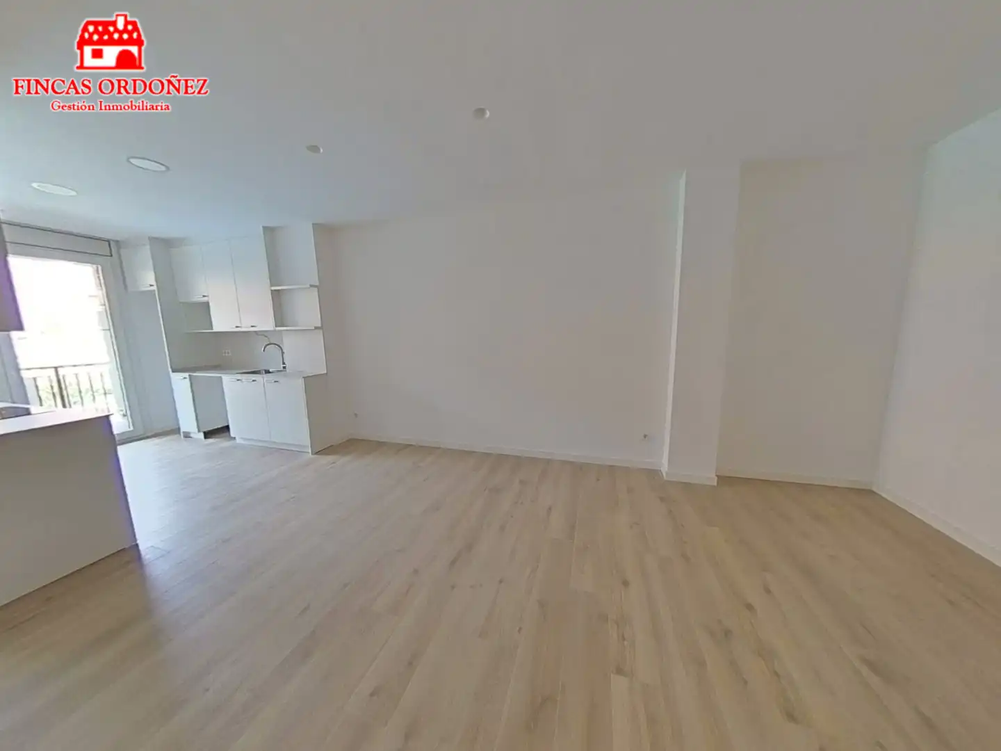 Wohnzimmer von Wohnung zum Verkauf in Sant Andreu de la Barca mit Klimaanlage, Heizung und Balkon