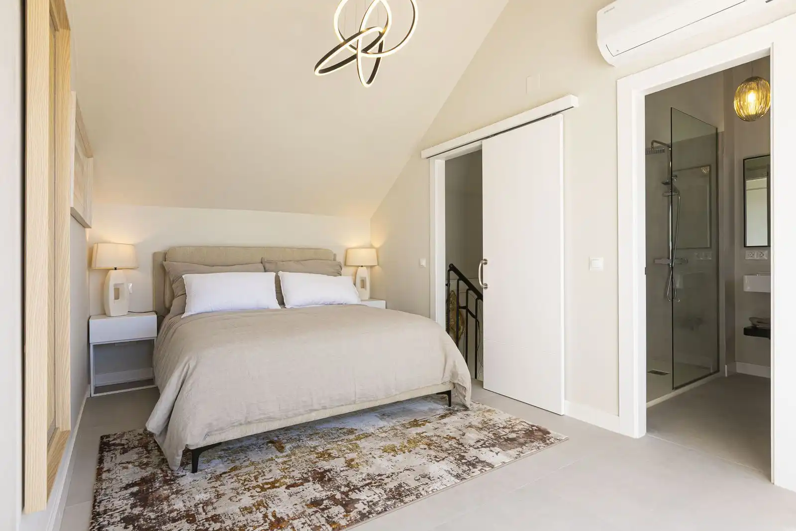 Schlafzimmer von Maisonette zum Verkauf in Marbella mit Klimaanlage, Terrasse und Möbliert