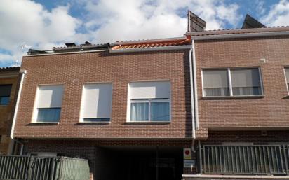 Vista exterior de Àtic en venda en Valladolid Capital amb Aire condicionat, Calefacció i Terrassa