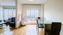 Living room of Flat to rent in  Madrid Capital  with Air Conditioner, Heating and Furnished