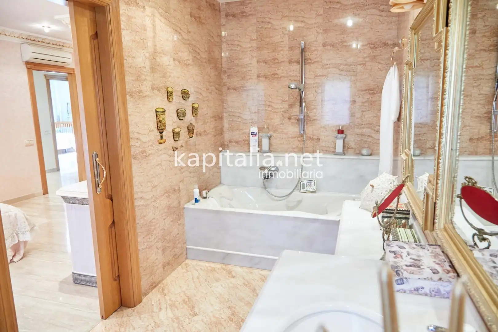 Baño de Casa adosada en venta en Albaida con Aire acondicionado, Terraza y Trastero