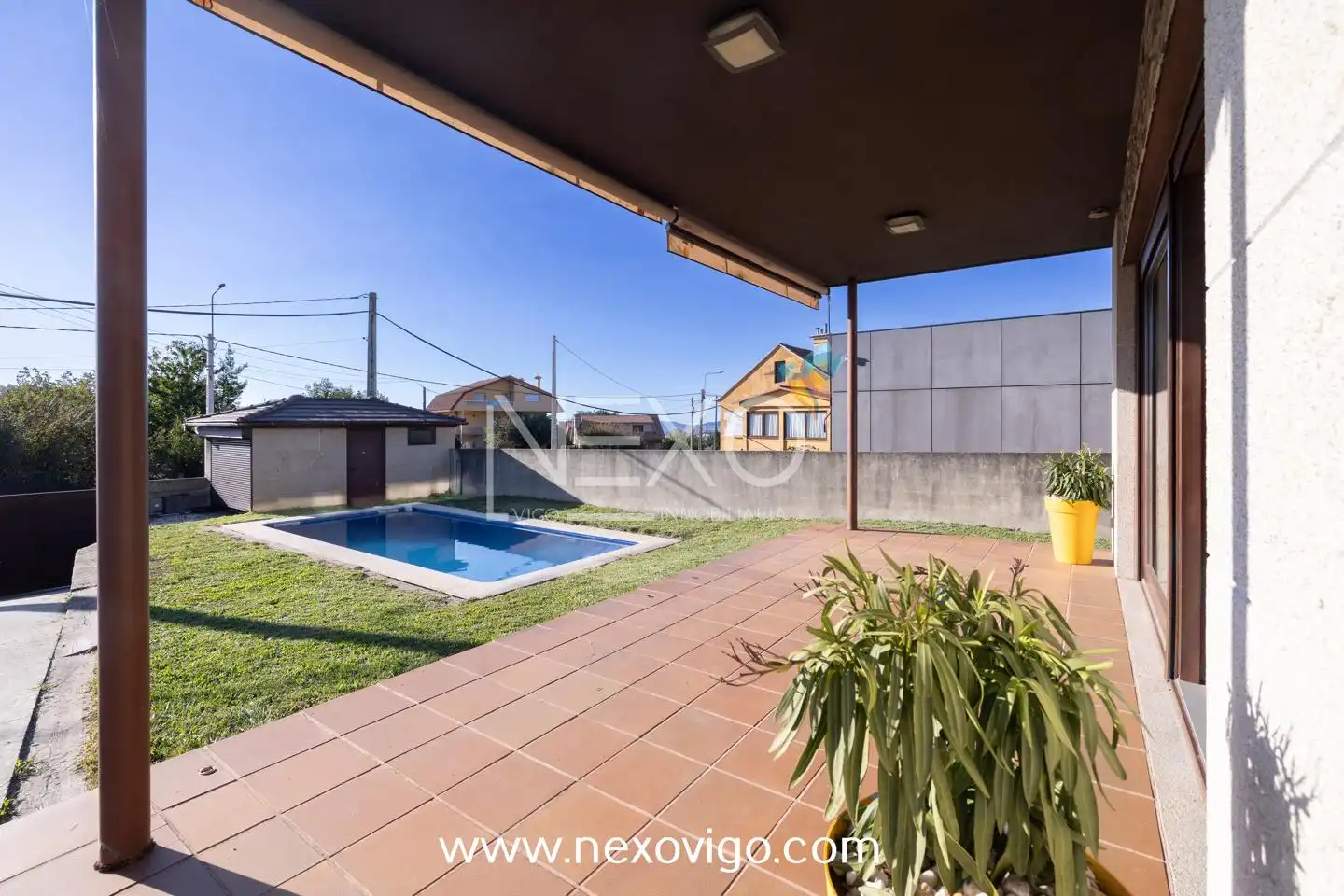 Swimming pool of Houses for sale in Vigo   with Heating, Private garden and Terrace