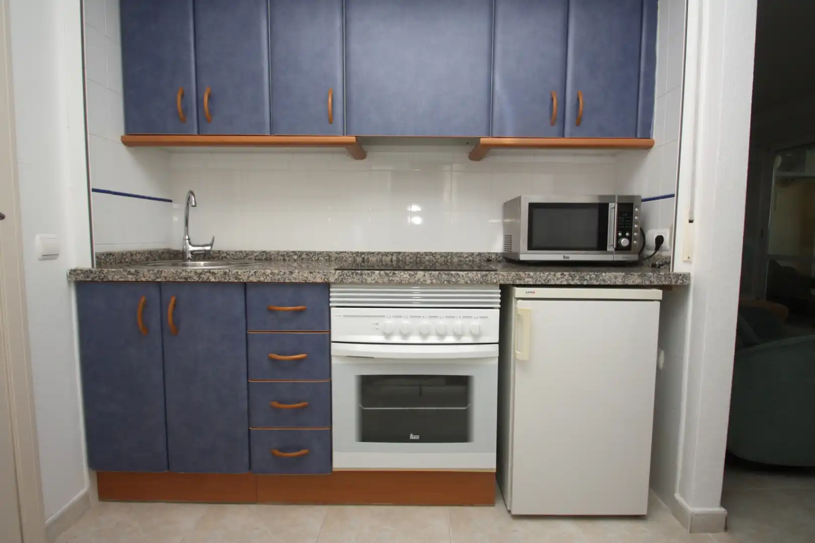 Kitchen of Apartments for sale in Calpe / Calp  with Air Conditioner, Terrace and Swimming Pool