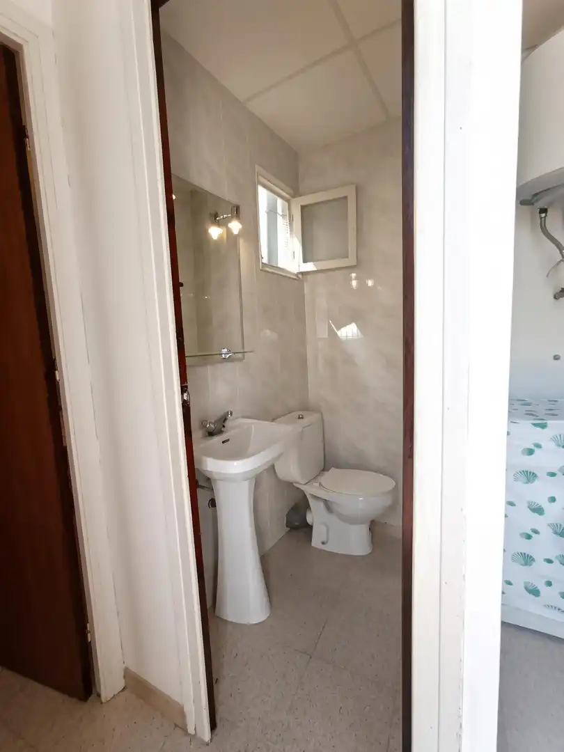 Bany de Dúplex en venda en L'Ametlla de Mar  amb Terrassa i Moblat