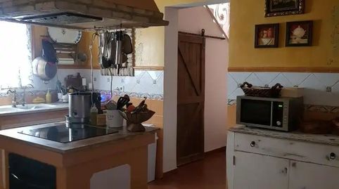 Foto 5 de Casa adosada en venda a Calle Tulipanes, 48, Pedanías Sur, Utrera