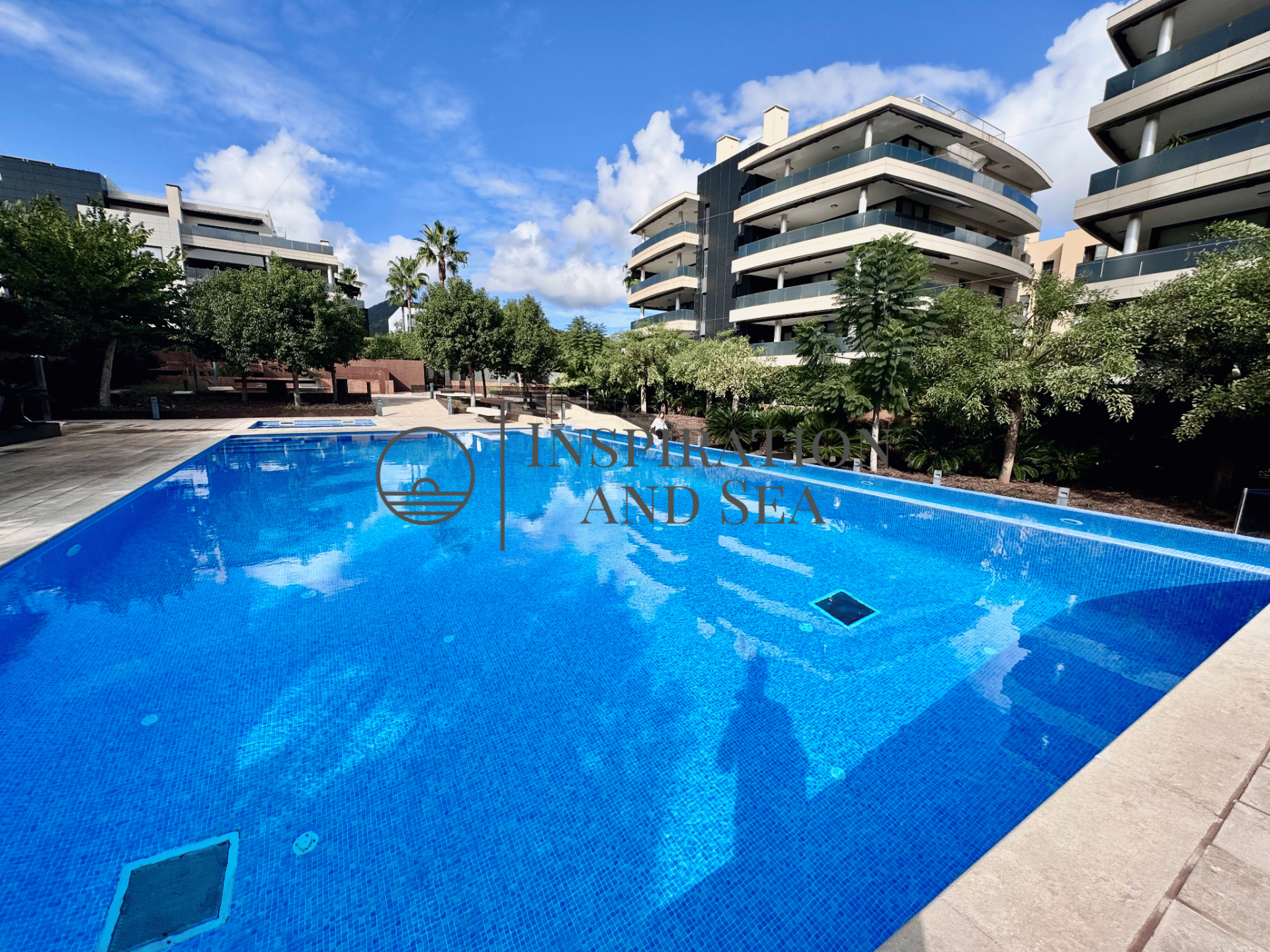 Swimming pool of Flat for sale in Eivissa  with Air Conditioner, Heating and Terrace