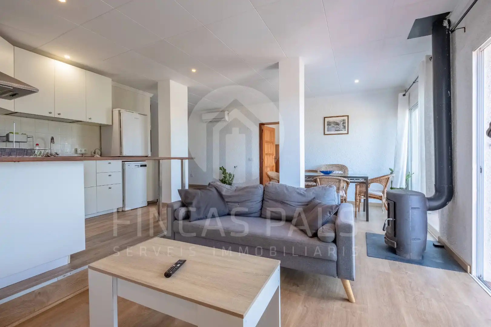 Sala de estar de Casa adosada en venta en Pals con Aire acondicionado, Calefacción y Jardín privado