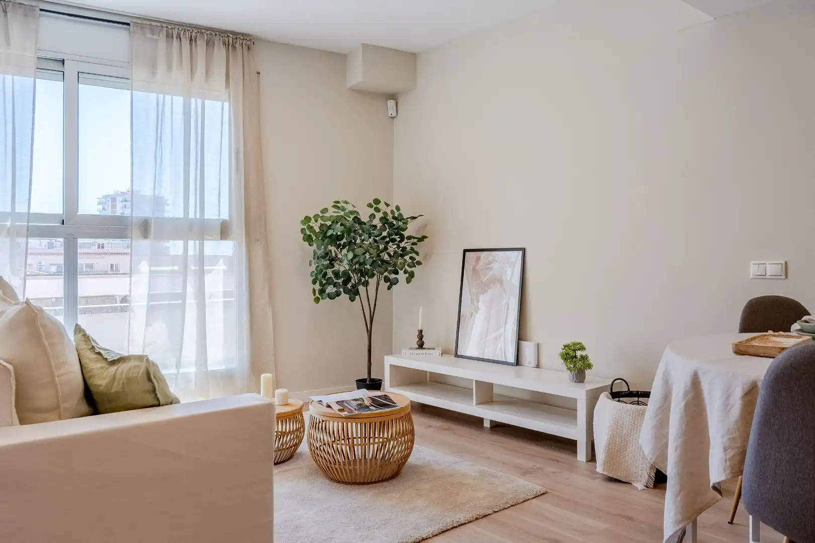 Piso en venta en Antoni de Capmany, El Palau - Escorxador