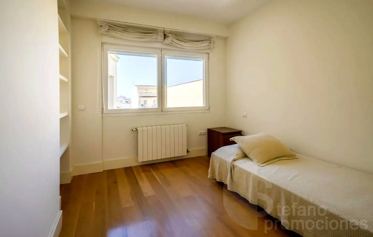 Habitación de Ático de alquiler en Málaga con Aire acondicionado, Calefacción y Parquet