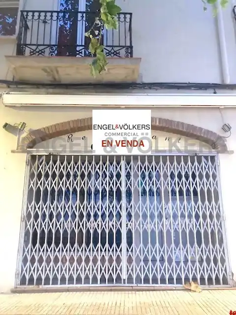 Commercial properties for sale in El Masnou  with Air Conditioner and Terrace