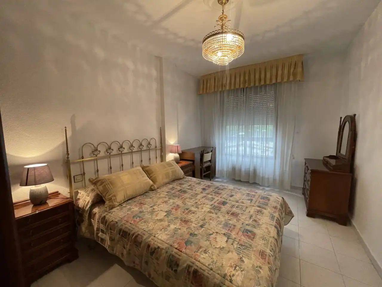 Bedroom of Flat for rent in Toledo  with Air Conditioner, Heating and Parquet flooring