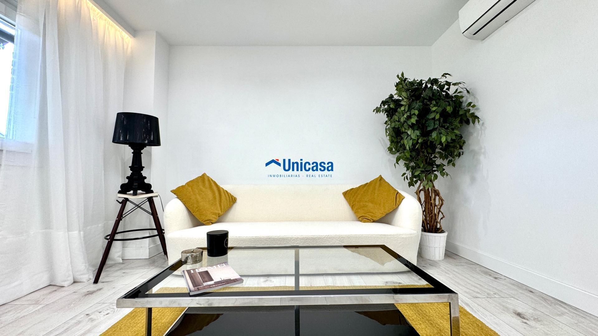 Living room of Flat for sale in Málaga Capital  with Air Conditioner, Heating and Terrace