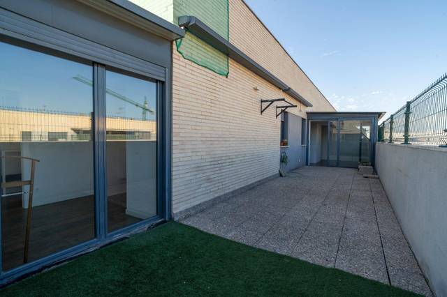 Ático en Alquiler en Metro - Auditorio