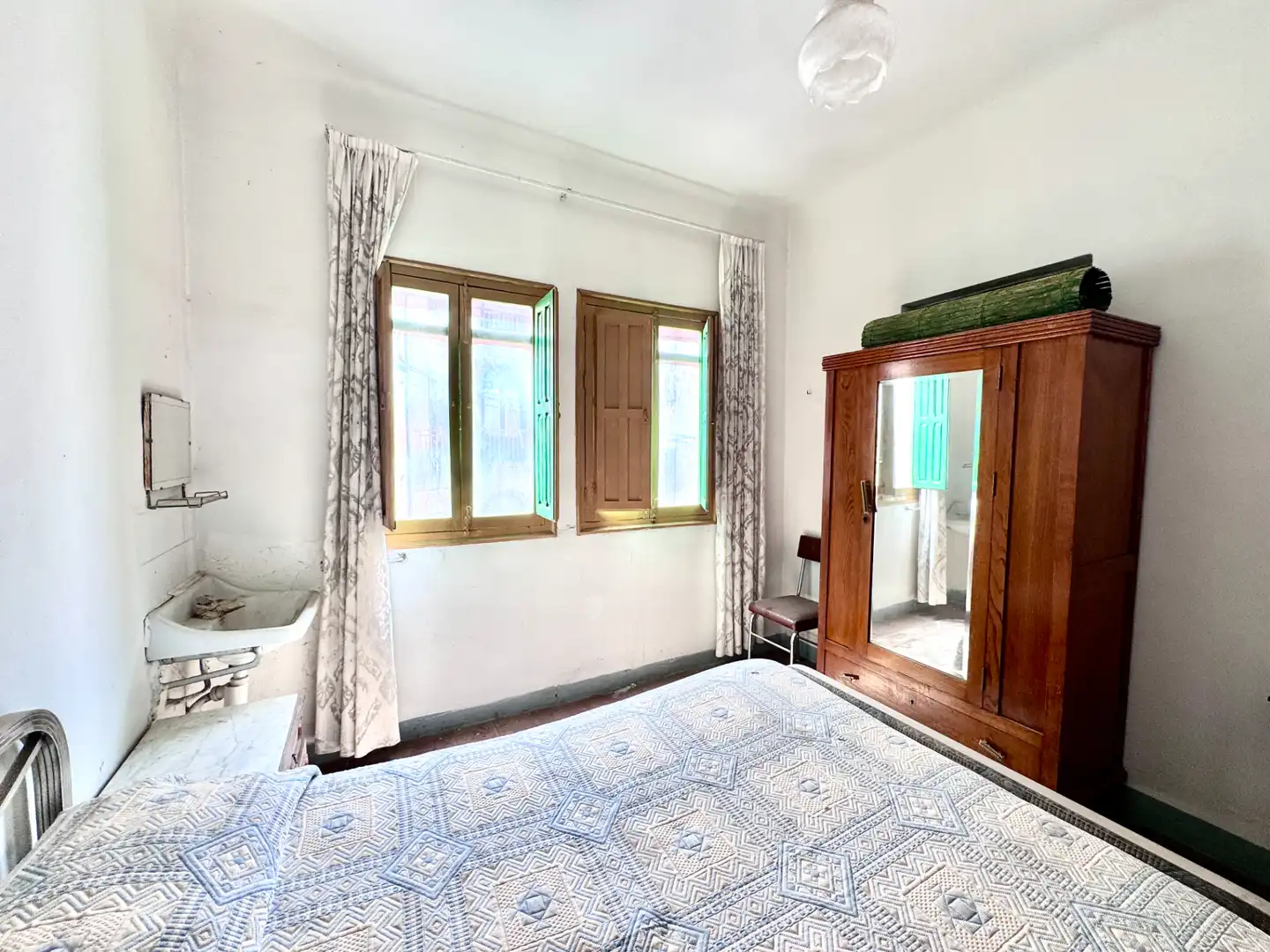 Habitación de Casa o chalet en venta en Lanjarón con Jardín privado y Amueblado