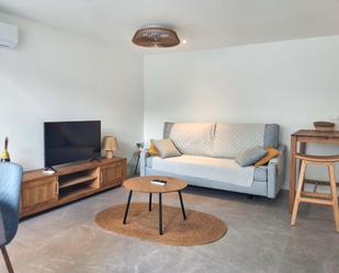 Sala d'estar de Apartament de lloguer en L'Alfàs del Pi amb Terrassa