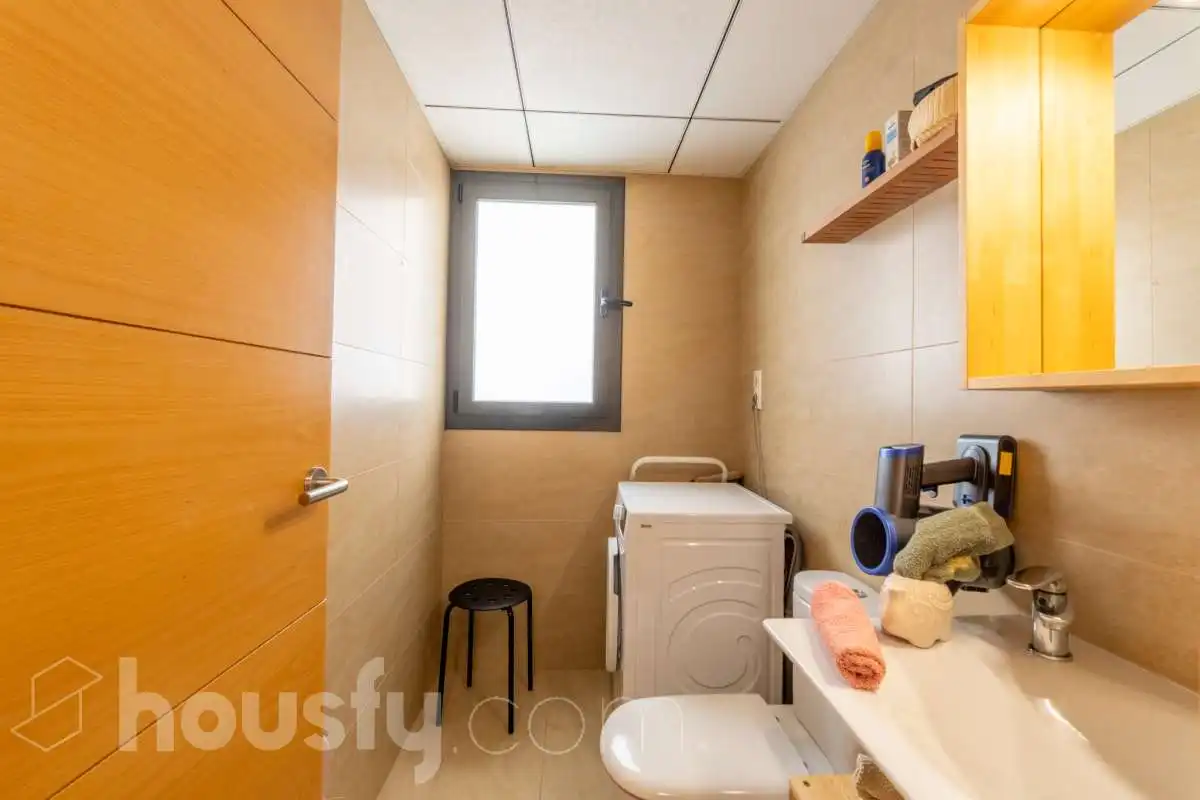 Flat for sale in CL AIGUAMOLLS, 12, Prat de Vilanova