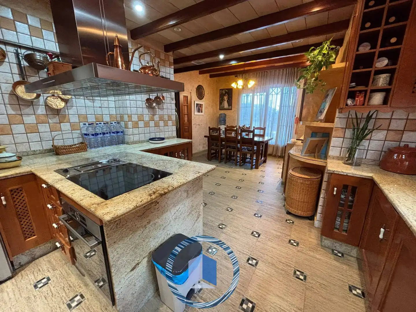 Cocina de Casa o chalet en venta en Alcalá de Guadaira con Aire acondicionado, Jardín privado y Terraza