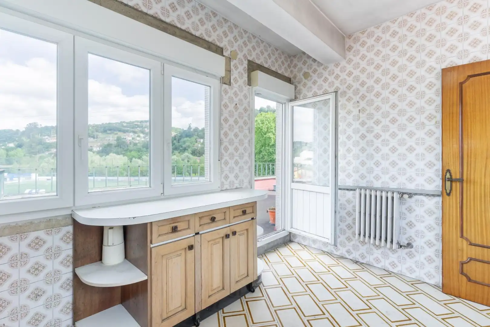 Kitchen of Attic for sale in Sama