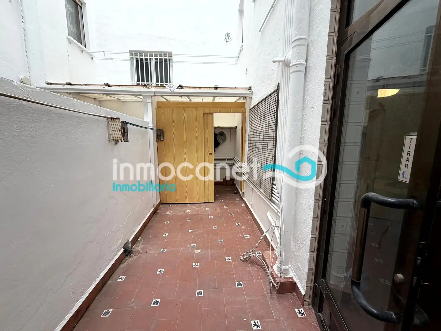 Vista exterior de Apartamento en venta en Oliva con Balcón