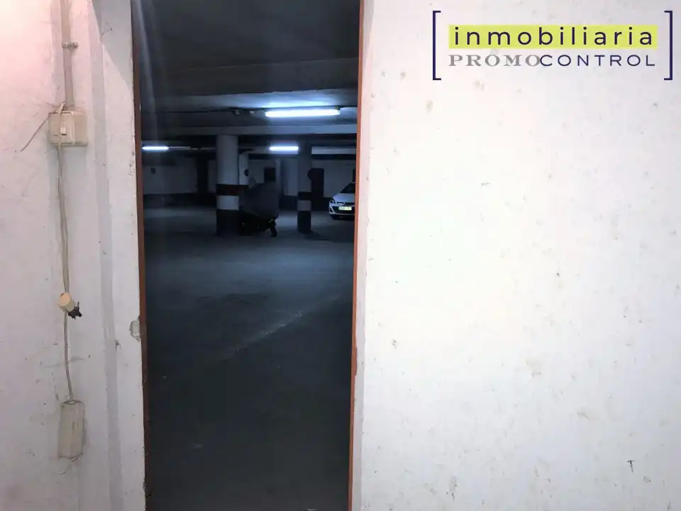 Parking de Garaje en venta en Zuera